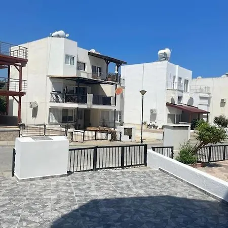 Girne Kktc * Agios Georgios (Kyrenia)