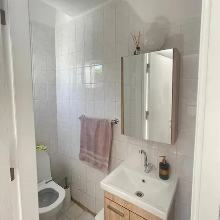 Girne Kktc Vakantiehuis Agios Georgios (Kyrenia)