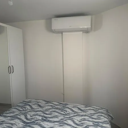 Vakantiehuis Girne Kktc Agios Georgios (Kyrenia)