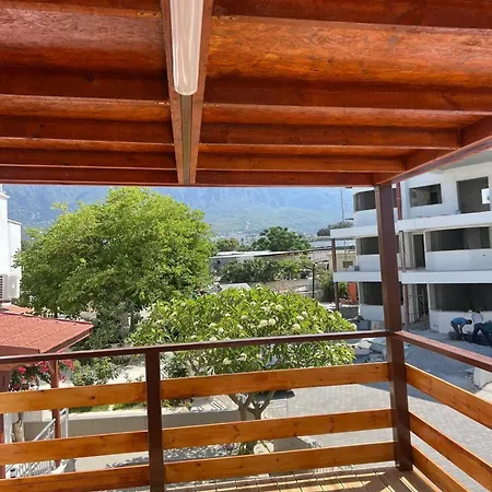 Girne Kktc Ferienhaus *